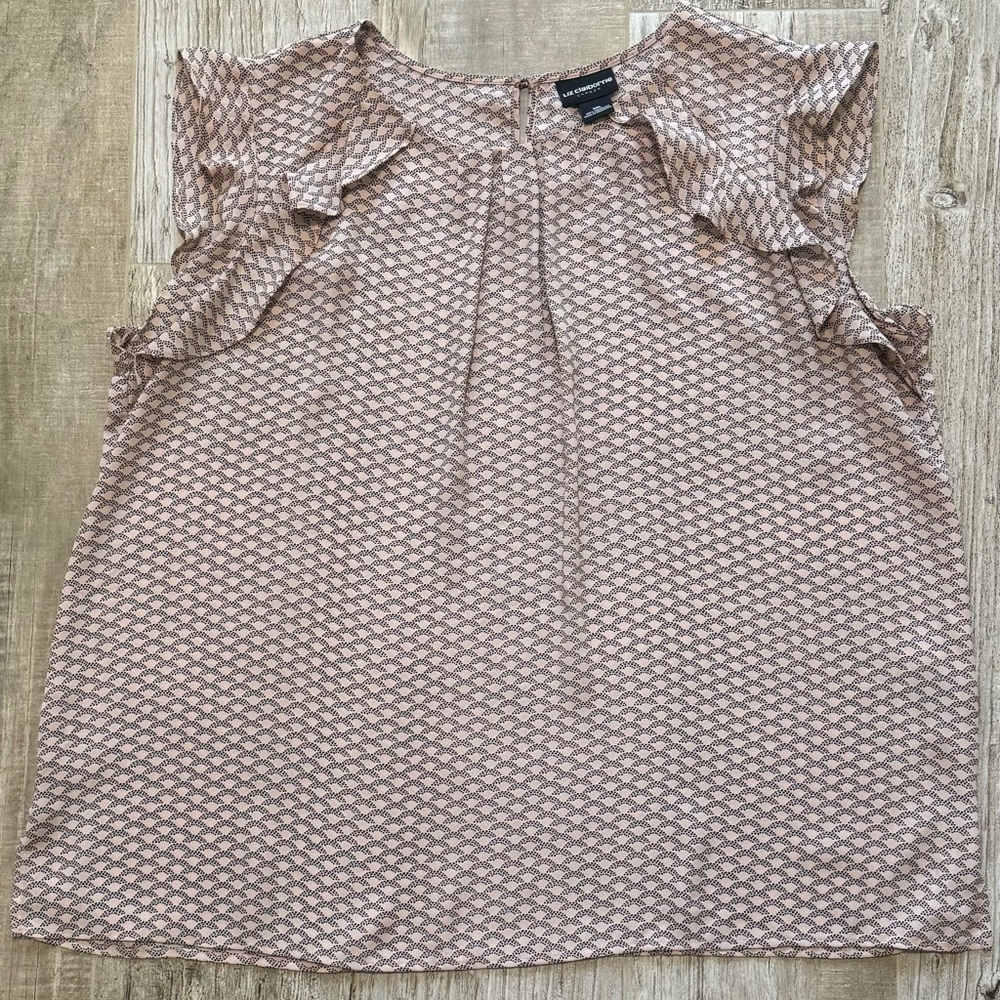 Liz Claiborne Career Blouse in Blush & Black Geometric Pattern.